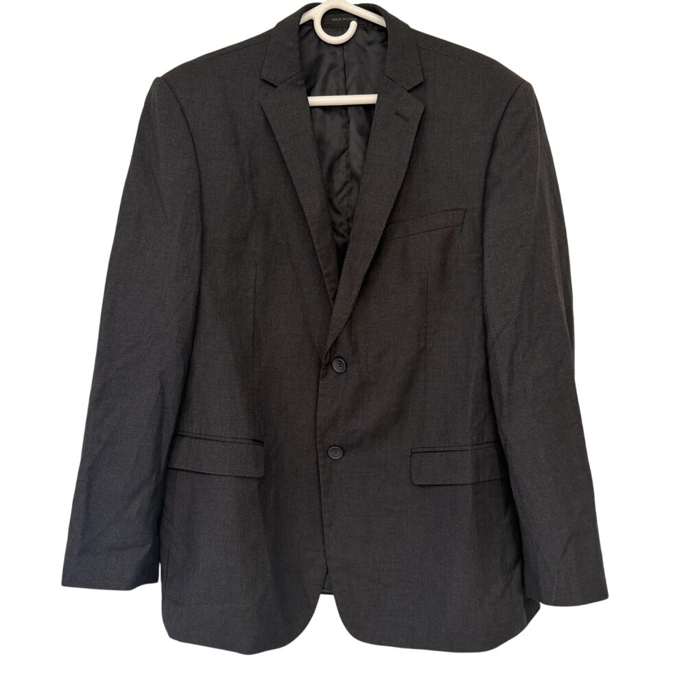 FREE w/ PURCHASE - Gianni Uomo Men's‎ Classic Gray Blazer